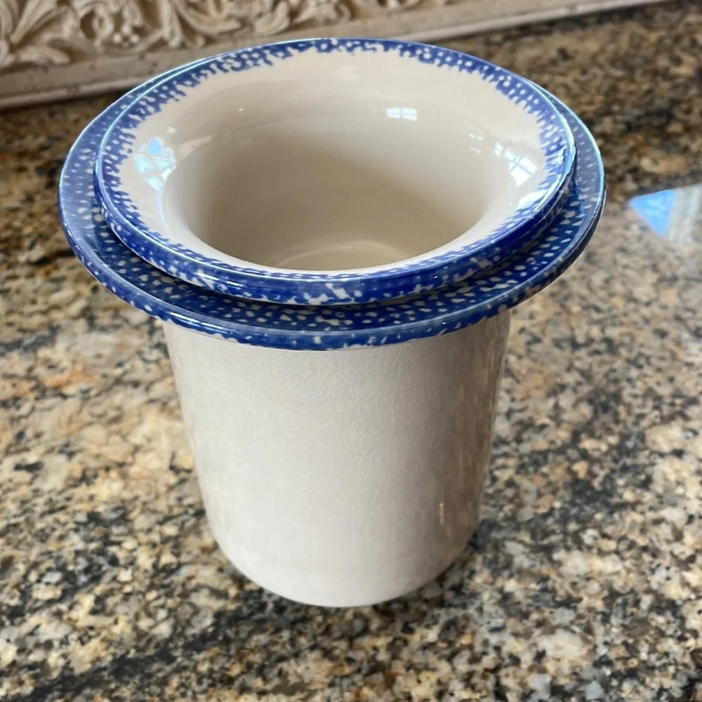 Vintage Country Dip Crock